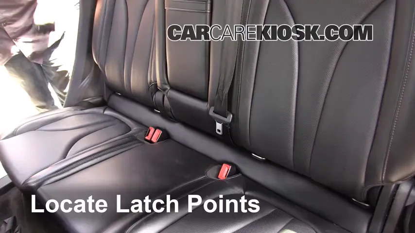 2015 Lincoln MKC 2.0L 4 Cyl. Turbo Car Seats Install